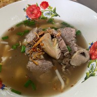 ซุปแบโอ๊ะ  ตลาดพิธาน