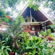 ปลาเผาเขาสลัดได&VeggieHutResort