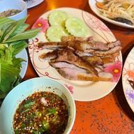ลาบลุงอ้วนยโส 1