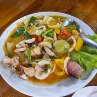 เรือนน้ำซีฟู๊ด ศรีราชา