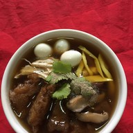 กระเพาะปลาเยวราชทำสด+กระเพราพริกแห้ง แพรกษา