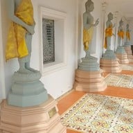 วัดมกุฏคีรีวันเขาใหญ่