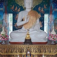 วัดมกุฏคีรีวันเขาใหญ่