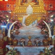 วัดมกุฏคีรีวันเขาใหญ่