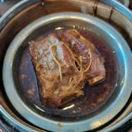 เมนูของร้าน หาดใหญ่ติ่มซำ ณ ศรีราชา & ก๋วยเตี๋ยวเรือทองแท้ ศรีราชา