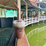 Malangpor Hall and Garden