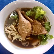 ก๋วยเตี๋ยวเป็ด จ.จันทร์ฟอง