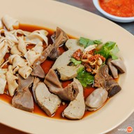 เมนูของร้าน กิตติก๋วยเตี๋ยวเป็ด ภูเก็ต สามกอง