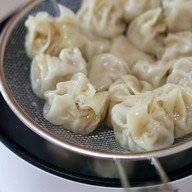 ชาบูเสียบไม้ ยำแซ่บ สุกี้