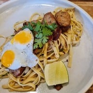 เมนูของร้าน Rock Me Burgers & Bar ลอยเคราะห์