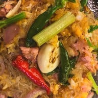 ขจร KaJohn หลานหลวง