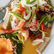 เมนูของร้าน Captain Hook Riverfront Restaurant (กับตันฮุค เดอะริเวอร์ฟร้อนท์)