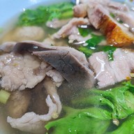 เกาเหลาเลือดหมู เฮียต้น เกาเหลานายกุ้ง