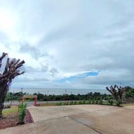 บรรยากาศ วัดหาดทรายแดง