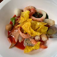 เมนูของร้าน เย็นตาโฟเจ๊เกียว (แมงกะพรุนทะเล) กำแพงเพชร