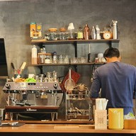 บรรยากาศ Brown Butter Dessert Bar Thonglor Soi 5 ( Paidee-Madee)