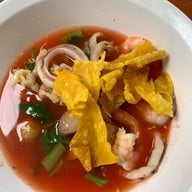 เมนูของร้าน เย็นตาโฟเจ๊เกียว (แมงกะพรุนทะเล) กำแพงเพชร