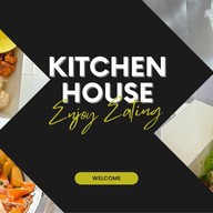 Kitchen House (เส้นหมี่ไก่ฉีก&น้ำพริกหมูกระจก)