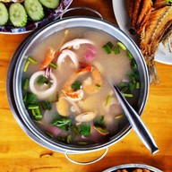 ฮิมนา คาเฟ่