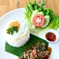 ฮิมนา คาเฟ่