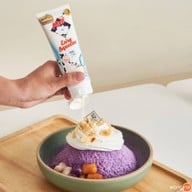 Busaba delight desserts Sriracha