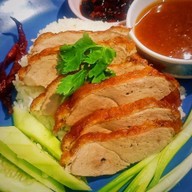 บะหมี่เป็ดย่าง ข้าวหมูแดง บางจาก สาขาตลาดบางจาก สุขุมวิทซอย 95