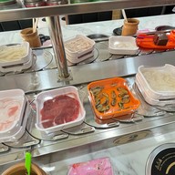 วันวัน สุกี้ หม่าล่าสายพาน