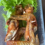 แซ่บนัว ยั่ว YES ตลาดจตุจักรลำพูน