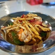 เมนูของร้าน สมาคมเมี่ยงปลาหมุน รามอินทรา 32