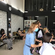 Viral Hair Studio