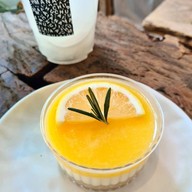 เมนูของร้าน Mana.Chujai