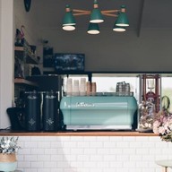 มามีสุข ณ สวนคุณตา มามีสุข ณ สวนคุณตา