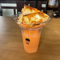 Mellow Me By Promsakorn