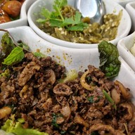 เมนูของร้าน ช่อม่วง