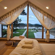 Wawin Chiangkhan Poolvilla