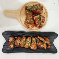 บรรยากาศ ไก่ทอดโอปป้า โอปป้าสาขาตราด