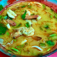 เมนูของร้าน กระเพราโคตรจุก