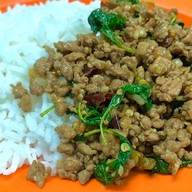 เมนูของร้าน กระเพราโคตรจุก