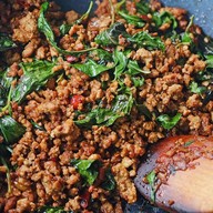 ร้านเช็คอิน (กระเพราห่อ) 39 บาท