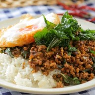 🥬🧄กระเพราเสี่ยงตาย🧄🥬