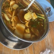 พลอยแก้ว