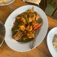 พลอยแก้ว