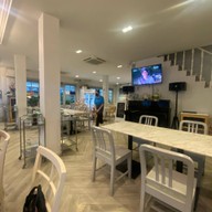 พธู หลักสี่