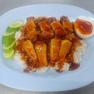 บะหมี่นายชล บ้านกล้วย-ไทรน้อย