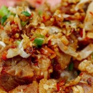 ศรีสะเกษยำแซ่บ&ส้มตำ&อาหารตามสั่ง คานหาม