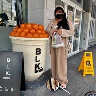 BLK.BOBA สาขาหลักบางแสน