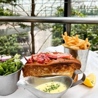 Burger & Lobster Jewel Changi Airport