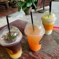 เฮือนลับแล