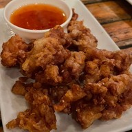 Ladprao sky bar by บ้านปู่