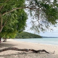 บรรยากาศ หาดทรายแก้ว อ.สัตหีบ จ.ชลบุรี